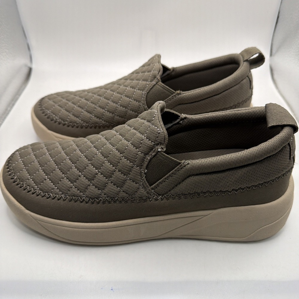 Staheekum Quilted Slip-On Shoes Women's Taupe Low Top Round Toe Comfort - 9